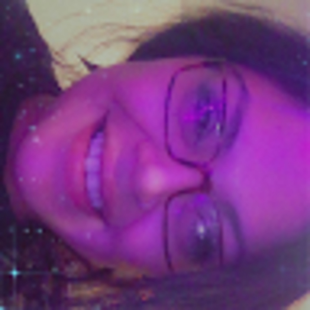 Meet your Posher, Crystal
